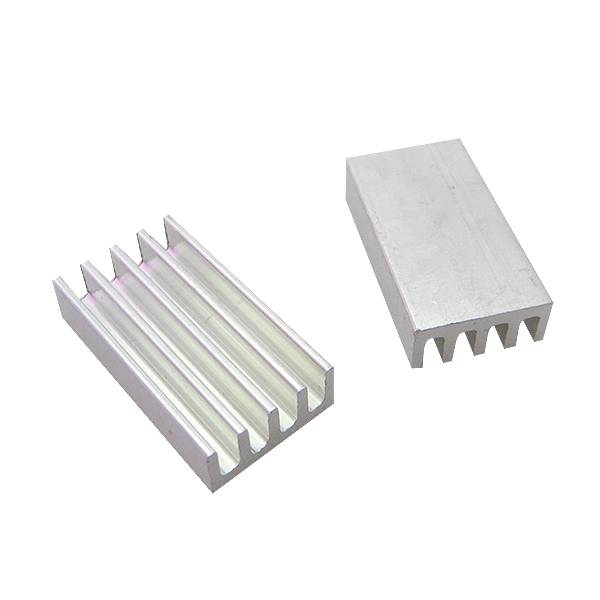 Радиатор для микросхем. Радиатор 20k2025. Радиатор для to220 под винт. Алюминиевый радиатор для микросхемы 25х25. Радиатор 30х30мм алюминиевый.